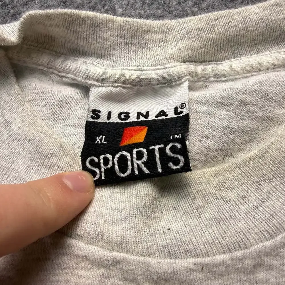 Vintage 90s Signal Sports Princeton University University Crest Graphic T-Shirt